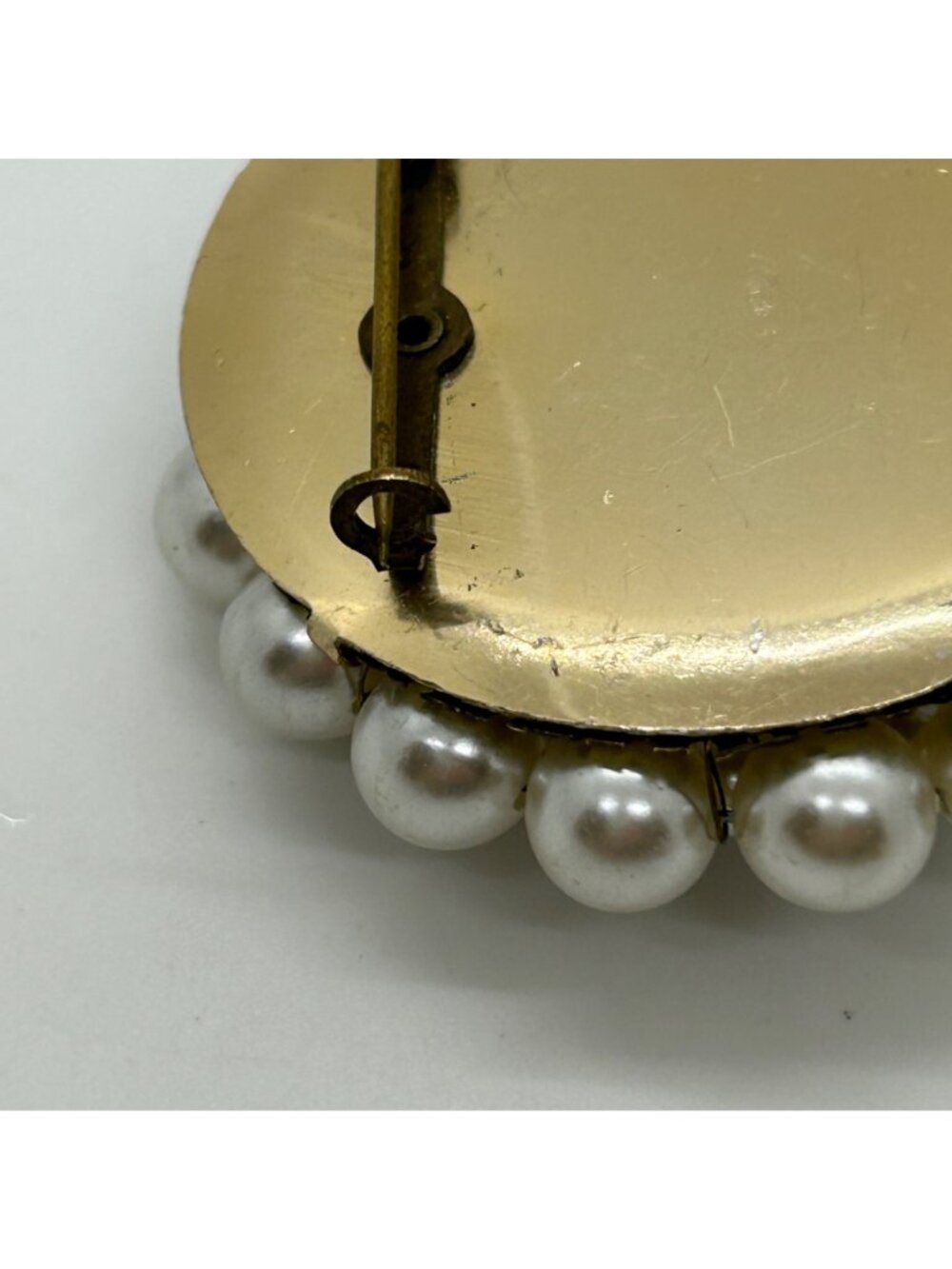 Vintage Faux Pearl Brooch Aurora Borealis Crystals Wreath Cluster 1950s Japan - Picture 7 of 13